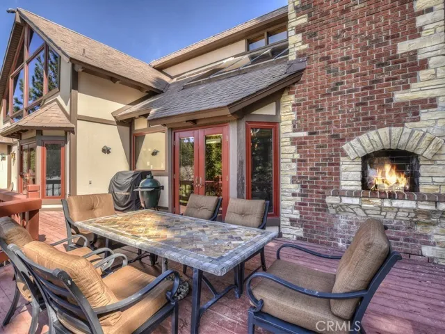 364 Golf Course Road, Lake Arrowhead, California 92352