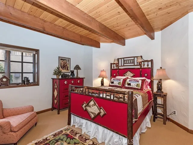 364 Golf Course Road, Lake Arrowhead, California 92352