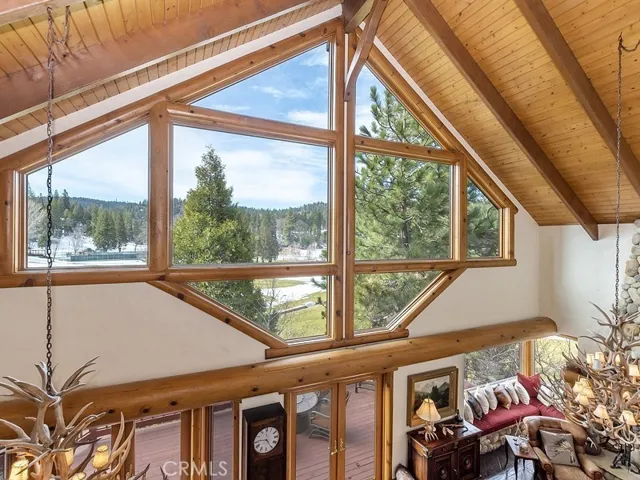 364 Golf Course Road, Lake Arrowhead, California 92352