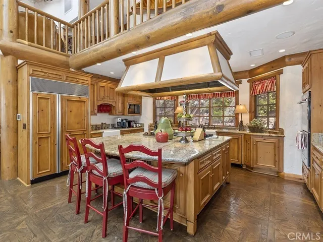 364 Golf Course Road, Lake Arrowhead, California 92352