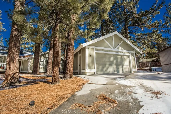 42527 Juniper Drive, Big Bear, California 92315