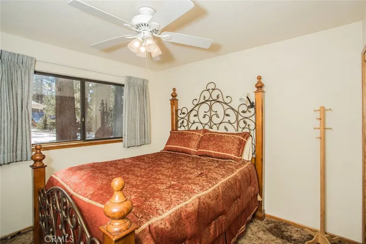 42527 Juniper Drive, Big Bear, California 92315
