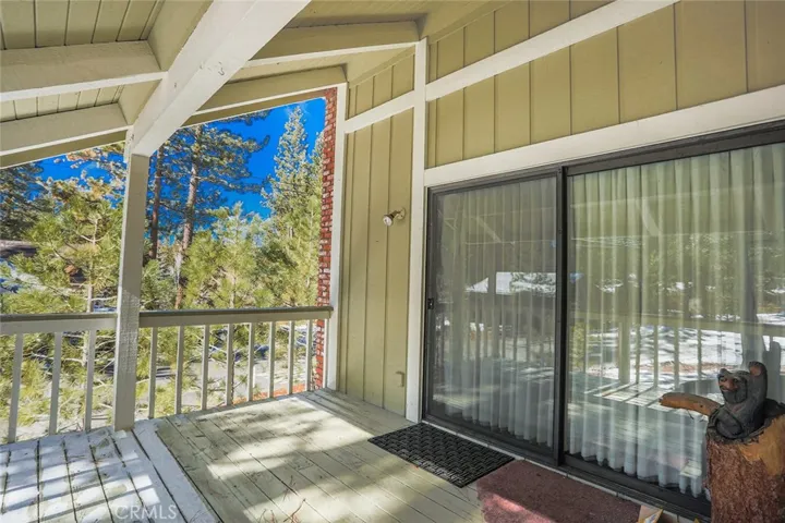 42527 Juniper Drive, Big Bear, California 92315