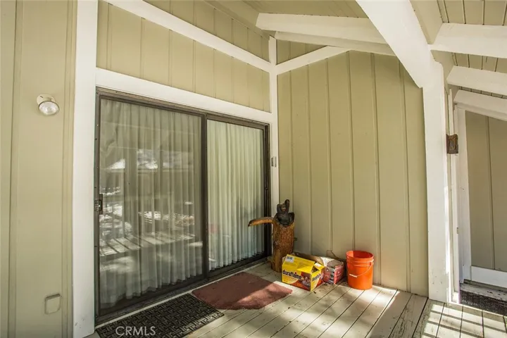 42527 Juniper Drive, Big Bear, California 92315