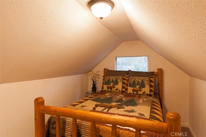 312 W Fairway Boulevard, Big Bear, California 92314