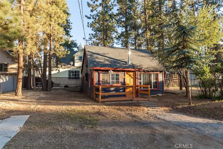 312 W Fairway Boulevard, Big Bear, California 92314