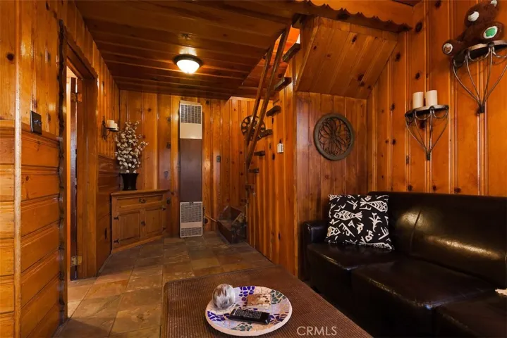 312 W Fairway Boulevard, Big Bear, California 92314