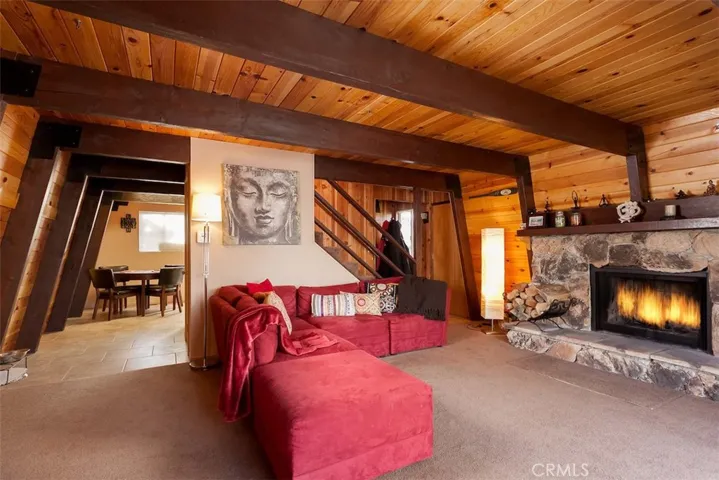 519 Villa Grove Avenue, Big Bear, California 92314