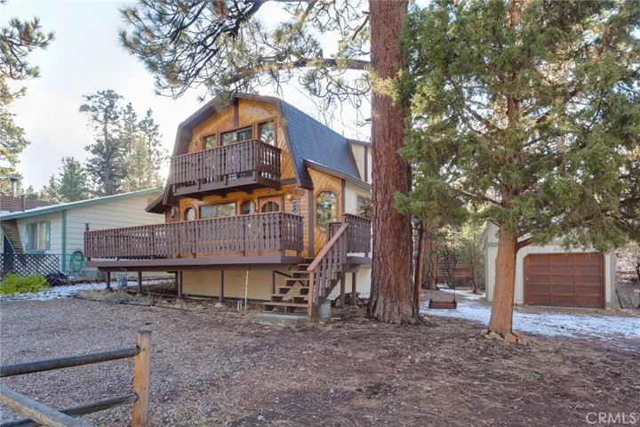 690 Wabash Lane, Sugarloaf, California 92386