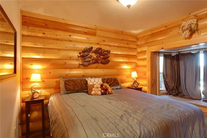 607 Villa Grove Avenue, Big Bear, California 92314