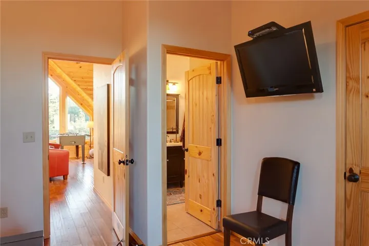 607 Villa Grove Avenue, Big Bear, California 92314