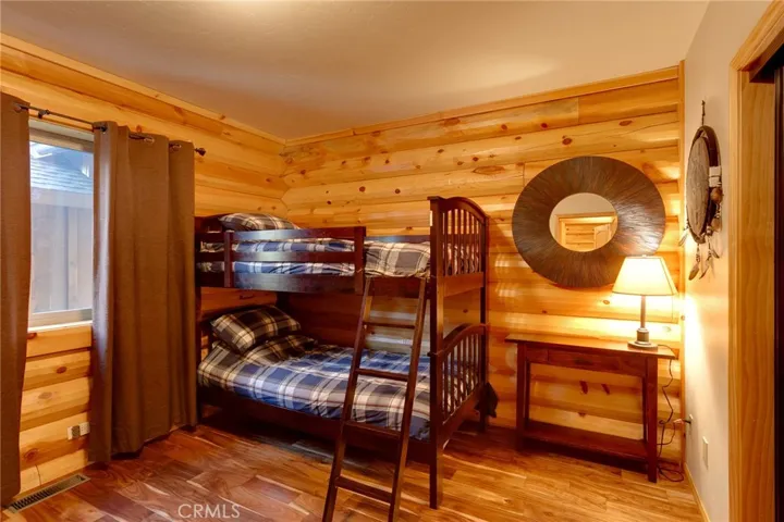 607 Villa Grove Avenue, Big Bear, California 92314