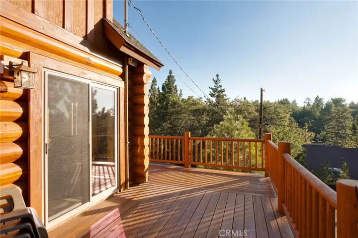 607 Villa Grove Avenue, Big Bear, California 92314