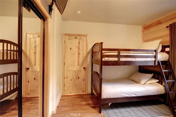 607 Villa Grove Avenue, Big Bear, California 92314