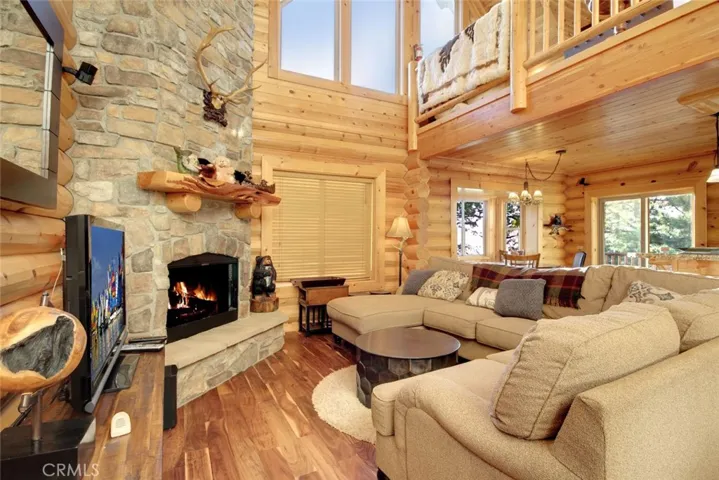 607 Villa Grove Avenue, Big Bear, California 92314