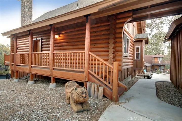 607 Villa Grove Avenue, Big Bear, California 92314