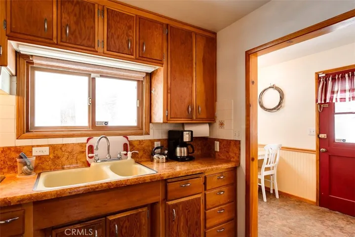 39401 Willow Landing, Big Bear, California 92315