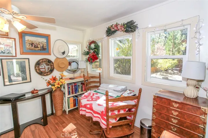 1091 Comanche Drive, Fawnskin, California 92333