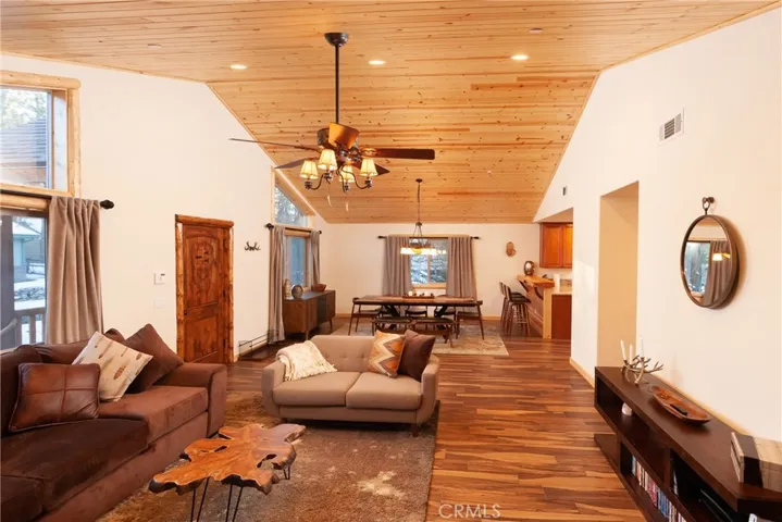 1249 Juniper Drive, Big Bear, California 92315