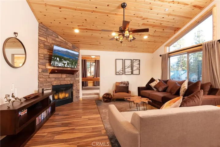 1249 Juniper Drive, Big Bear, California 92315