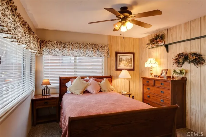 39534 Lake Drive, Big Bear, California 92315