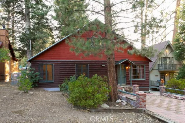 810 Georgia Street, Big Bear, California 92315