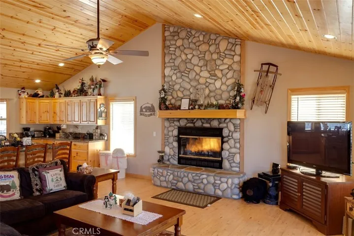 299 Andes, Big Bear, California 92315
