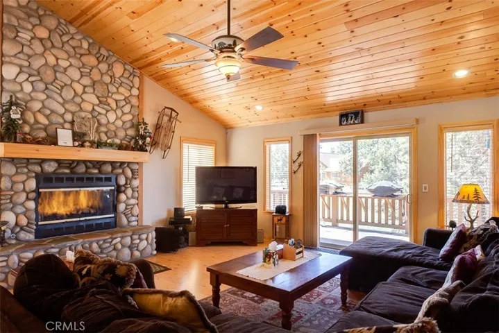 299 Andes, Big Bear, California 92315
