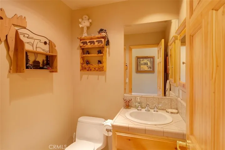 299 Andes, Big Bear, California 92315