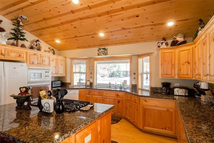 299 Andes, Big Bear, California 92315