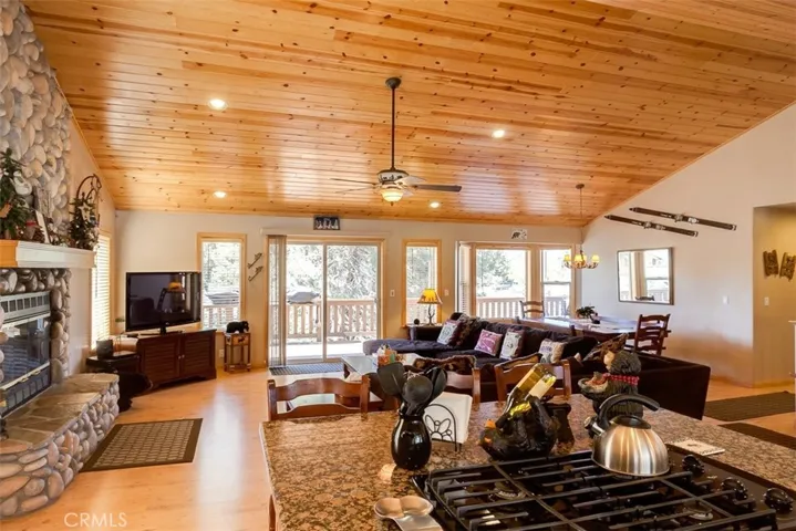 299 Andes, Big Bear, California 92315