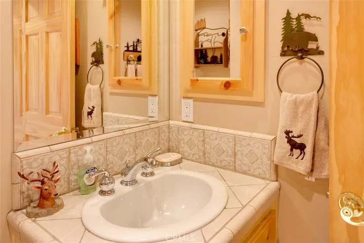 299 Andes, Big Bear, California 92315