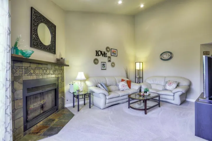 2294 Sun Glory Lane B, San Jose, California 95124