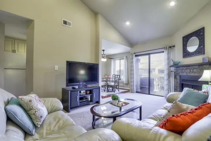 2294 Sun Glory Lane B, San Jose, California 95124