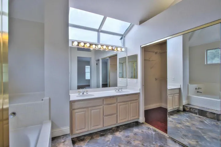 11907 Woodhill Court, Cupertino, California 95014