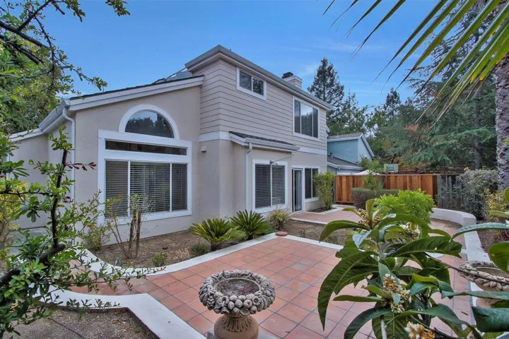 11907 Woodhill Court, Cupertino, California 95014