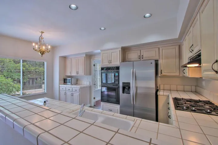 11907 Woodhill Court, Cupertino, California 95014