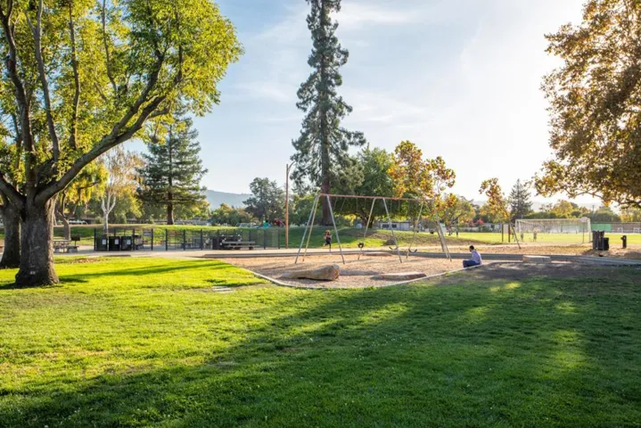 3162 Middlefield Road, Palo Alto, California 94306