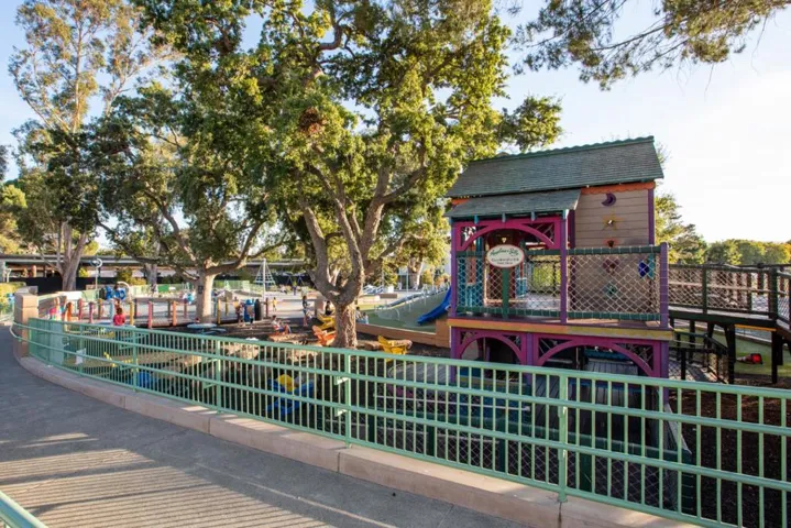 3162 Middlefield Road, Palo Alto, California 94306