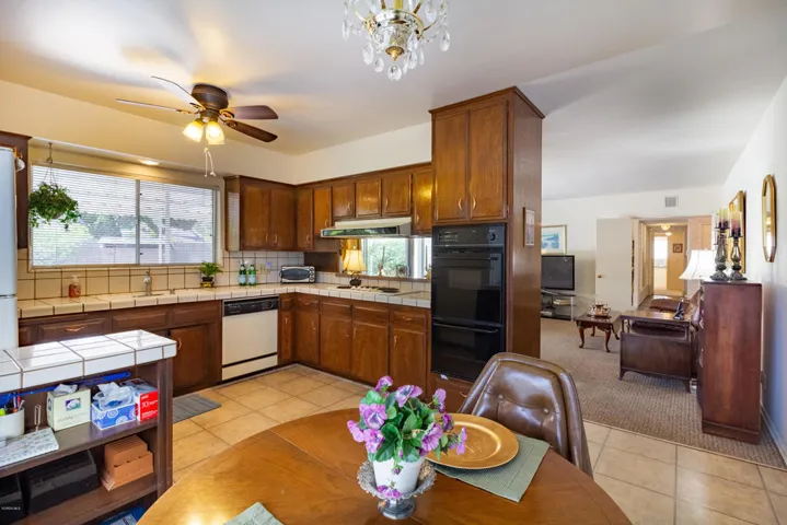 008_Kitchen_3mb