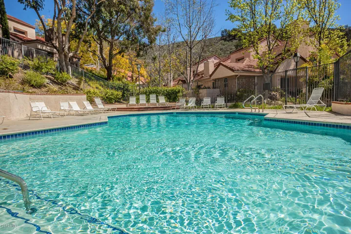 1055 Via Colinas Westlake-large-032-1-Vi