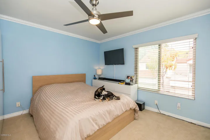 1055 Via Colinas Westlake-large-023-26-V