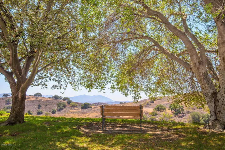 1055 Via Colinas Westlake-large-031-33-T