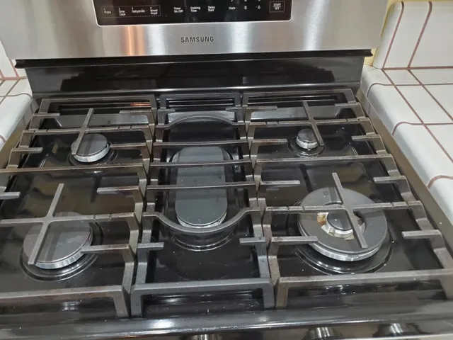 Kitchen Stove_0002