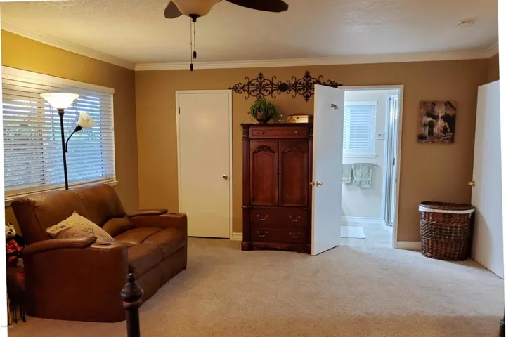 Master Bedroom Suite_0007