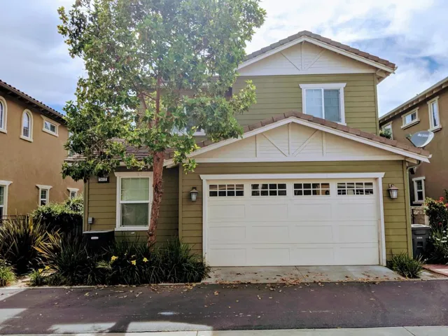 2 Car Garage