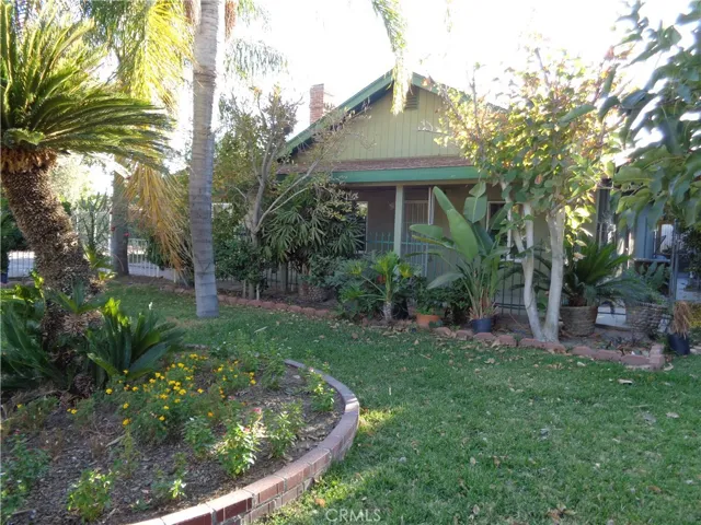 864 De Anza Drive, San Jacinto, California 92582
