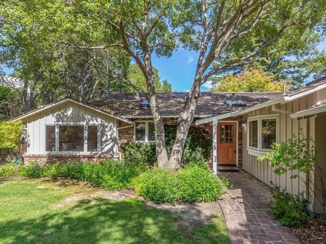 90 Bear Gulch Drive, Portola Valley, California 94028
