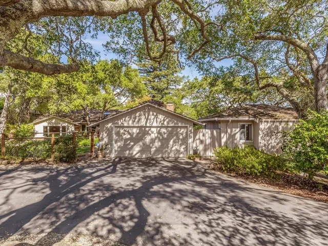 90 Bear Gulch Drive, Portola Valley, California 94028