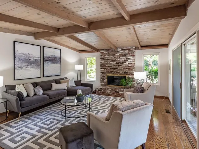 90 Bear Gulch Drive, Portola Valley, California 94028